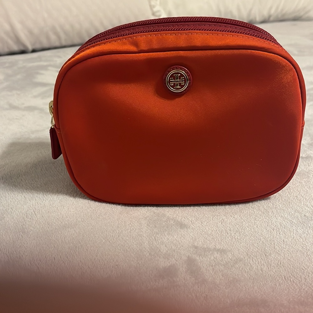 COSMETIC CASE